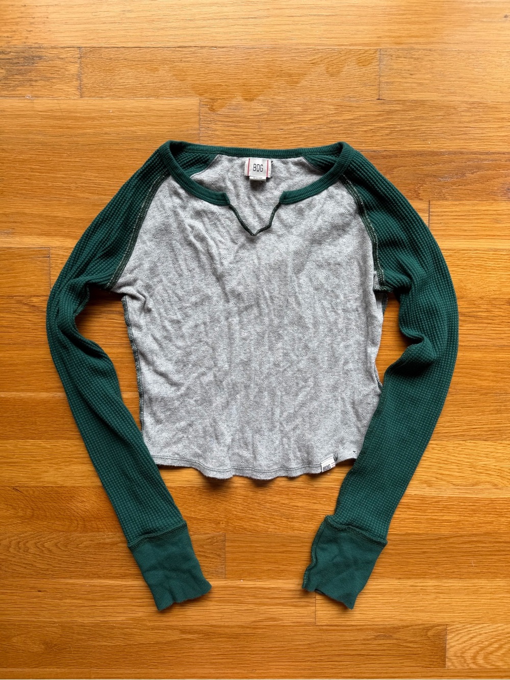 BDG Gray & Dark Green Paisley Long Sleeve Top – Size Small